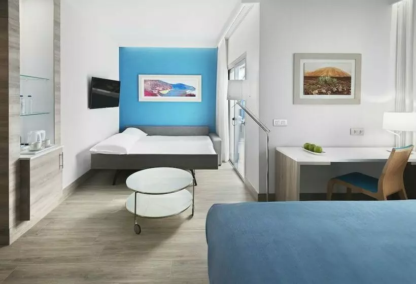سوئیت جونیور خانوادگی, Elba Lanzarote Royal Village Resort