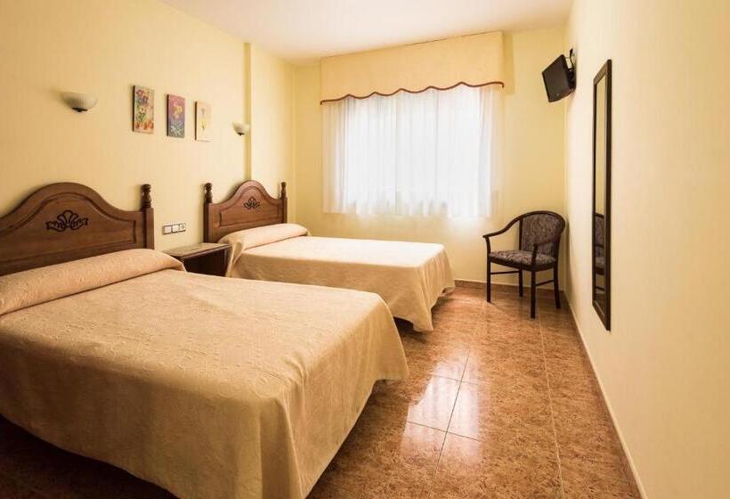اتاق استاندارد, Hostal O Camouco