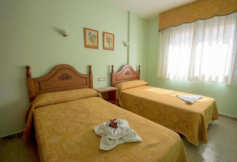 اتاق استاندارد, Hostal O Camouco