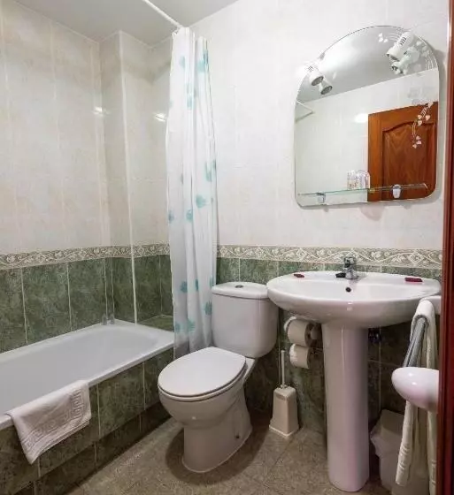 Economy-huone, Hostal O Camouco