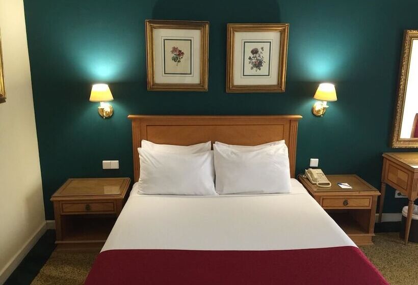 اتاق سوپریور, Amarante Pyramids