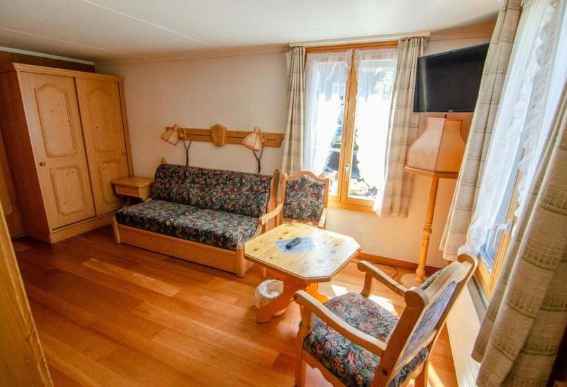 Семейный Номер, Blumental