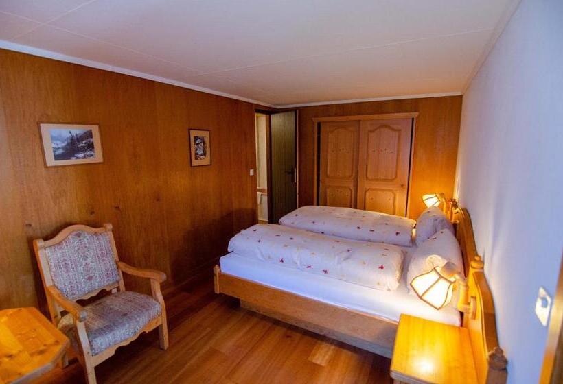 Семейный Номер, Blumental