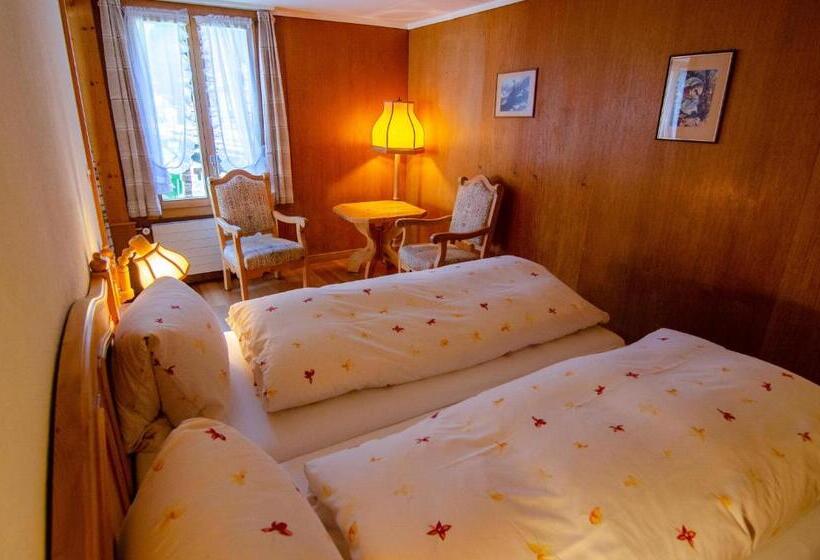 Семейный Номер, Blumental