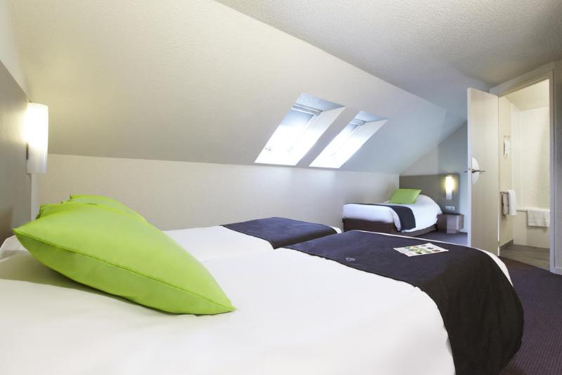 Номер Стандарт Трехместный, Campanile Dunkerque Sud Loon Plage