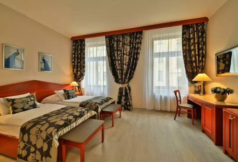 Standard-huone, Carlton