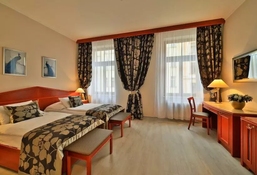 Standard-huone, Carlton