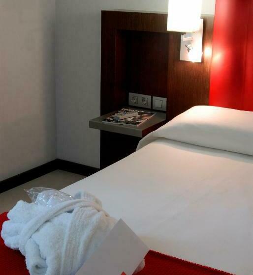 家庭间, Ciutat De Girona