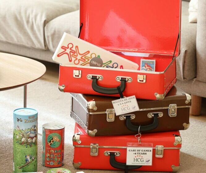 家庭间, Ciutat De Girona