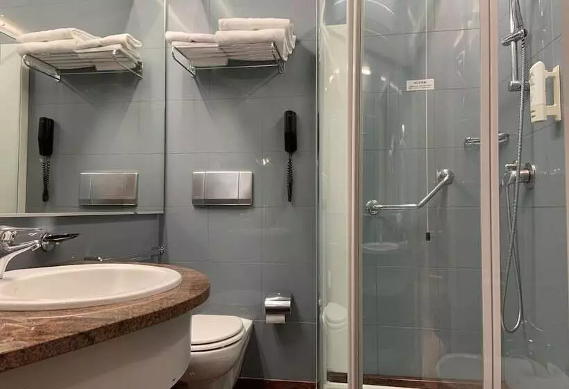 اتاق استاندارد, Crowne Plaza Milan Linate, An Ihg