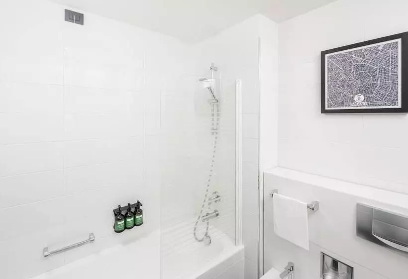 اتاق پرمیوم, Crowne Plaza Milan Linate, An Ihg