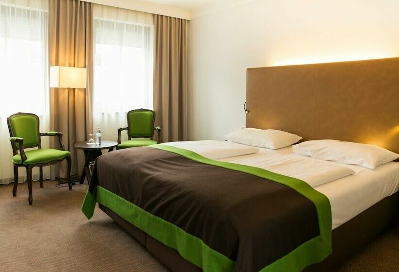 غرفة سوبيريور, Der Salzburger Hof