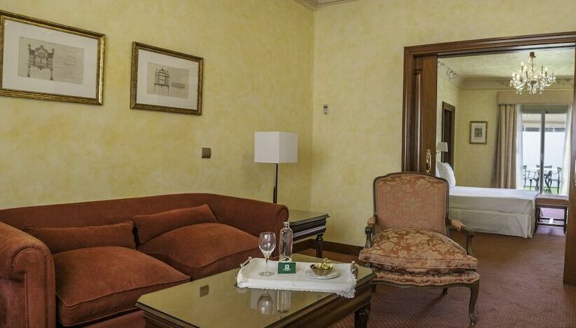 سوییت جونیور, Duques De Medinaceli