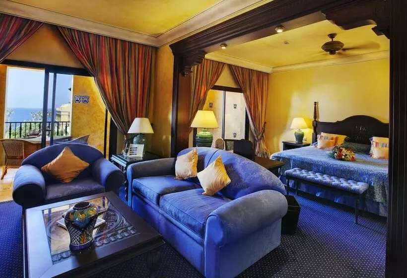 オーシャンビュージュニアスイート, Europe Villa Cortes Gl