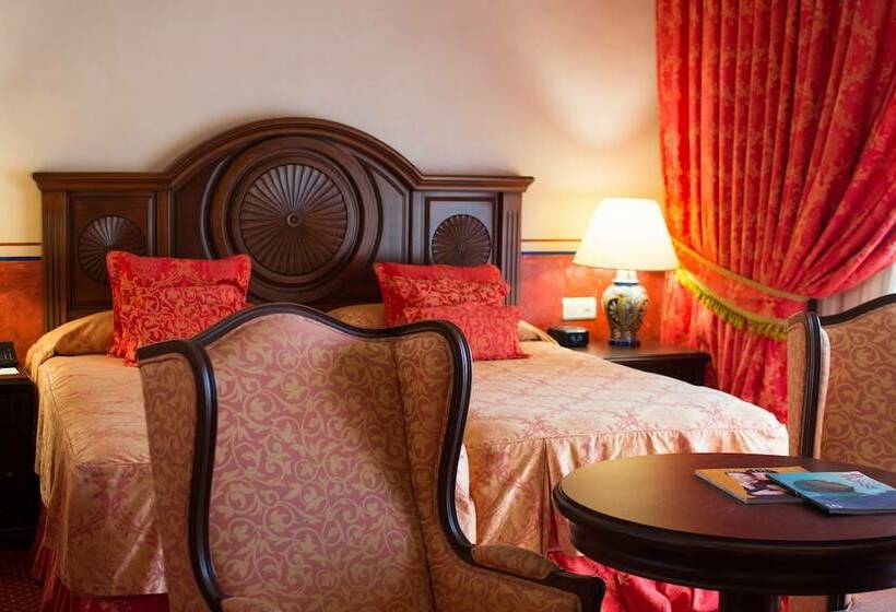 Номер Стандарт Вид на Сад, Europe Villa Cortes Gl