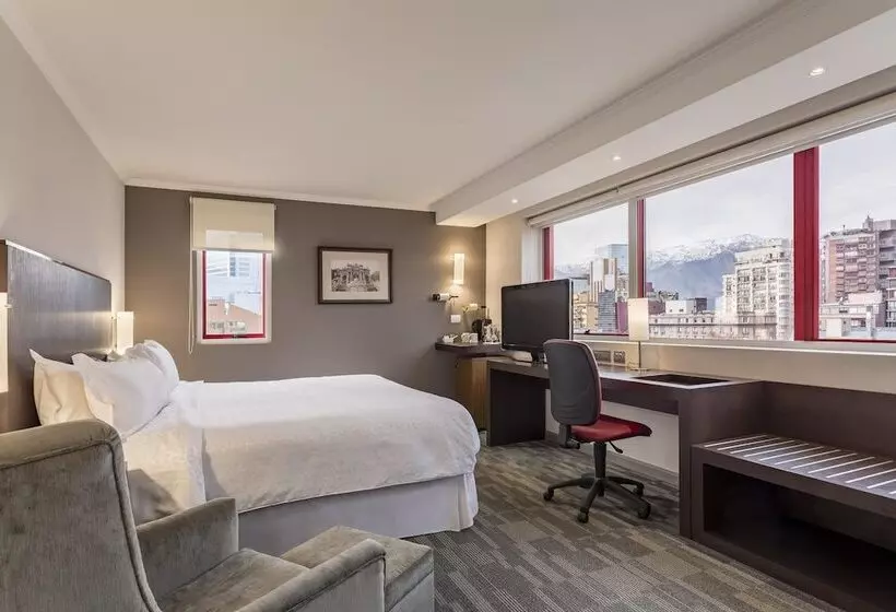 اتاق لوکس, Four Points by Sheraton Santiago