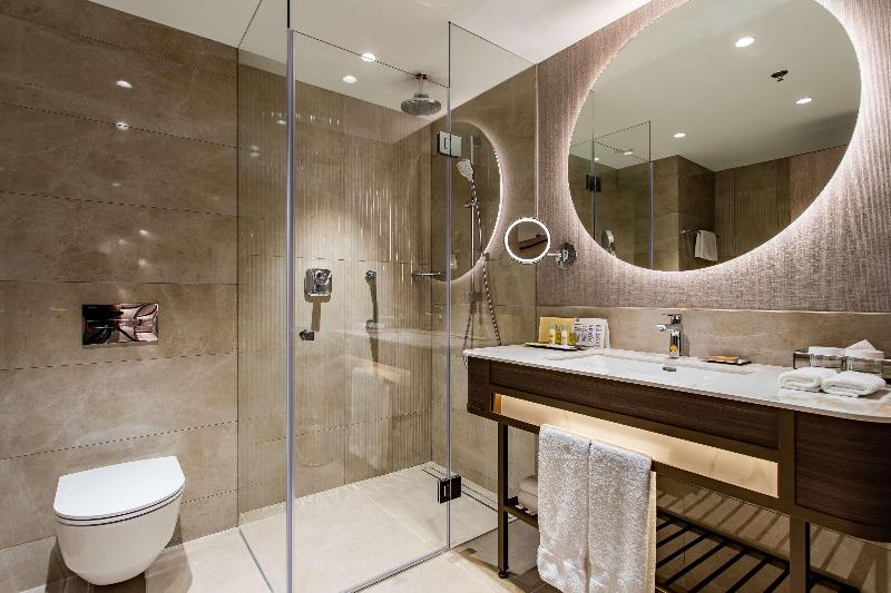 جناح إدارى, Hilton Sofia