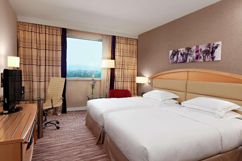 Номер Executive, Hilton Sofia