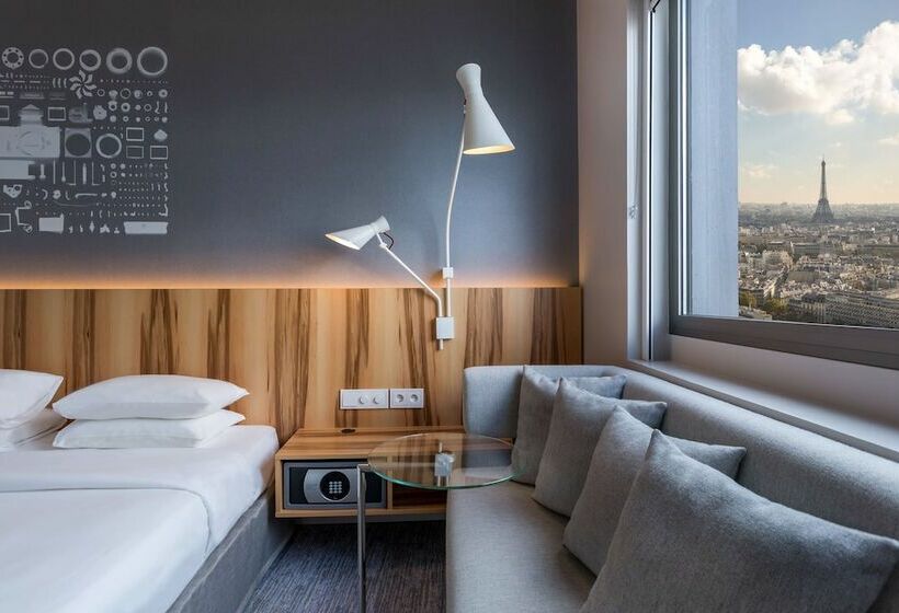 Номер Deluxe с Видом, Hyatt Regency Paris Etoile