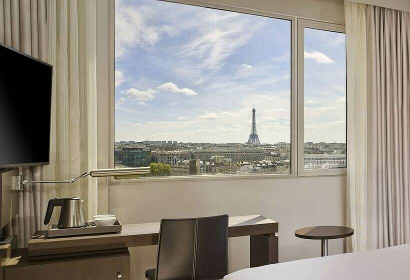 Номер Стандартный с Видом, Hyatt Regency Paris Etoile