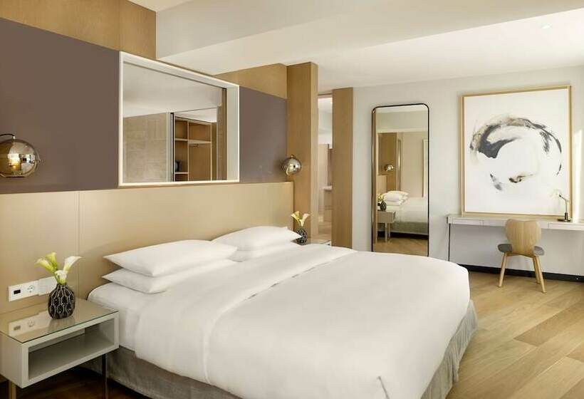 Президентский Люкс, Hyatt Regency Paris Etoile