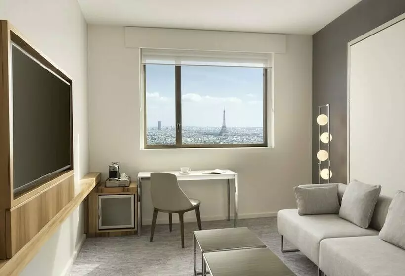スイート, Hyatt Regency Paris Etoile