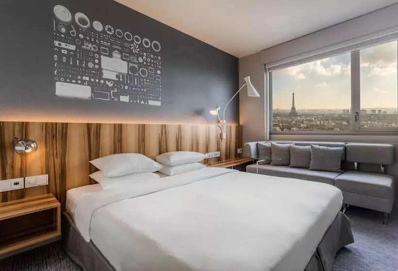 スイート, Hyatt Regency Paris Etoile