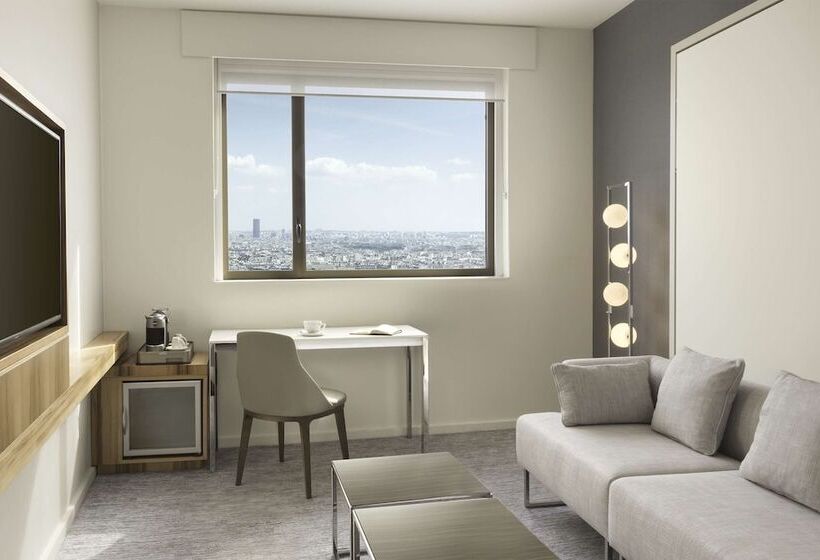 Люкс, Hyatt Regency Paris Etoile