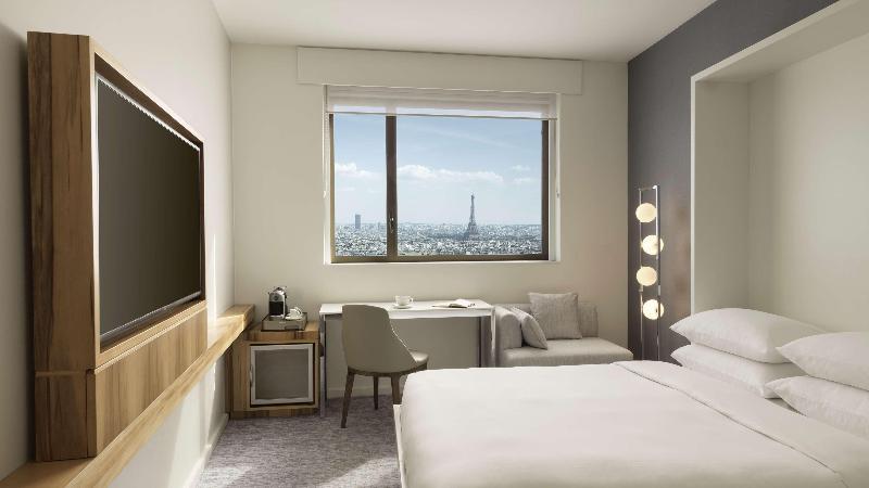 سوئیت با تخت بزرگ, Hyatt Regency Paris Etoile