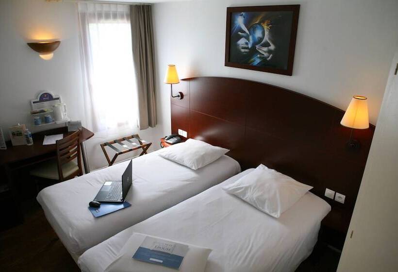 スタンダードルーム, Kyriad Chateauroux