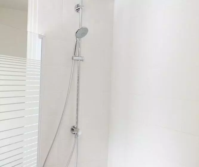 اتاق استاندارد, Kyriad Prestige Beaune Le Panorama