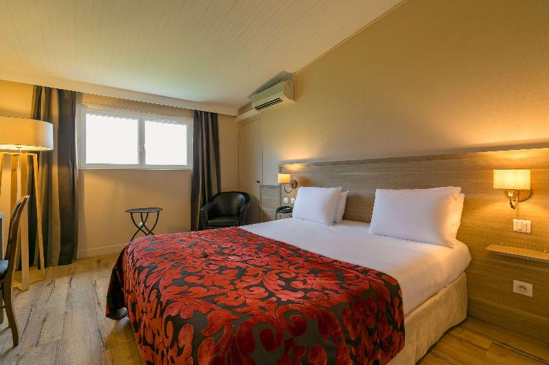 Номер Стандарт, Kyriad Prestige Beaune Le Panorama