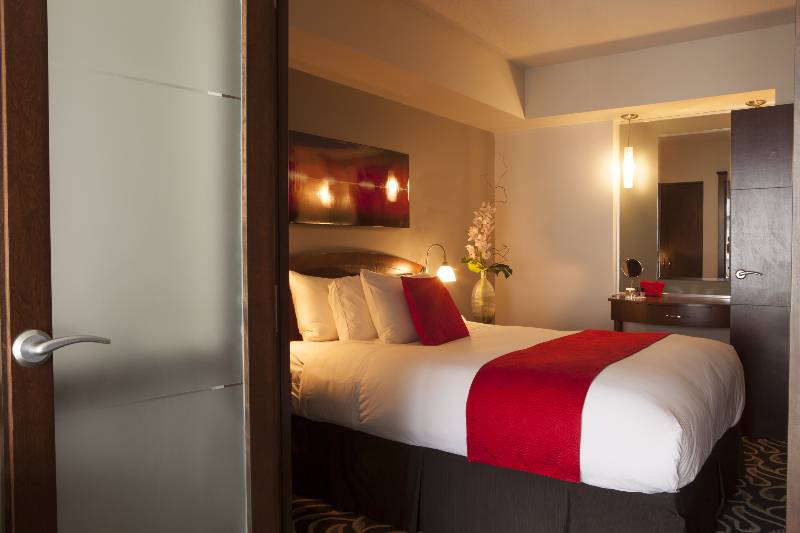 デラックススイート, Saint Sulpice Montréal