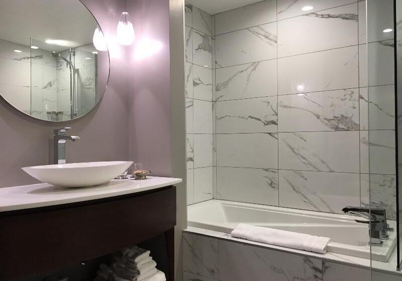 スーペリアースイート, Saint Sulpice Montréal