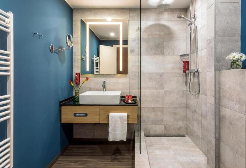 غرفة سوبيريور ثلاثية, Leonardo Hotel Budapest