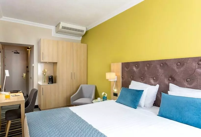 コンフォートルーム, Leonardo Hotel Budapest