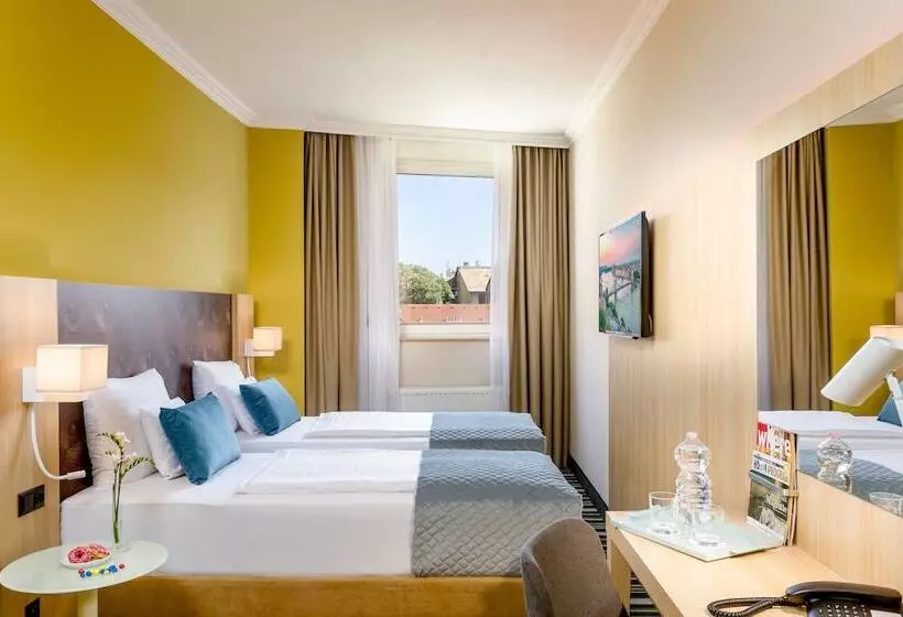 コンフォートルーム, Leonardo Hotel Budapest