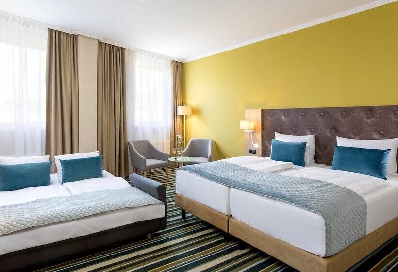 Трехместный Номер Superior, Leonardo Hotel Budapest