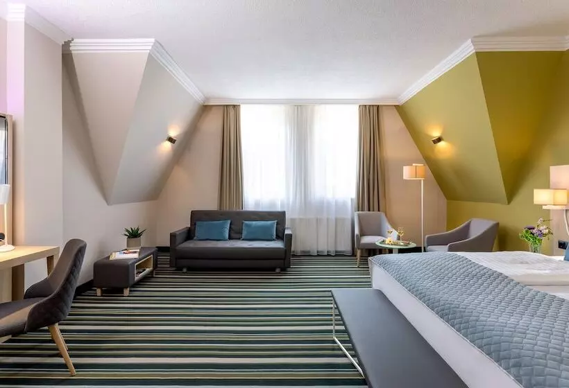 スーペリアトリプルルーム, Leonardo Hotel Budapest