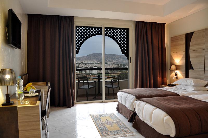 标准间, Menzeh Zalagh City Center