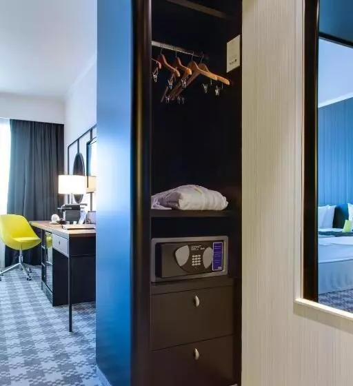 Premium-huone, Radisson Blu Hotel Amsterdam Airport, Schiphol