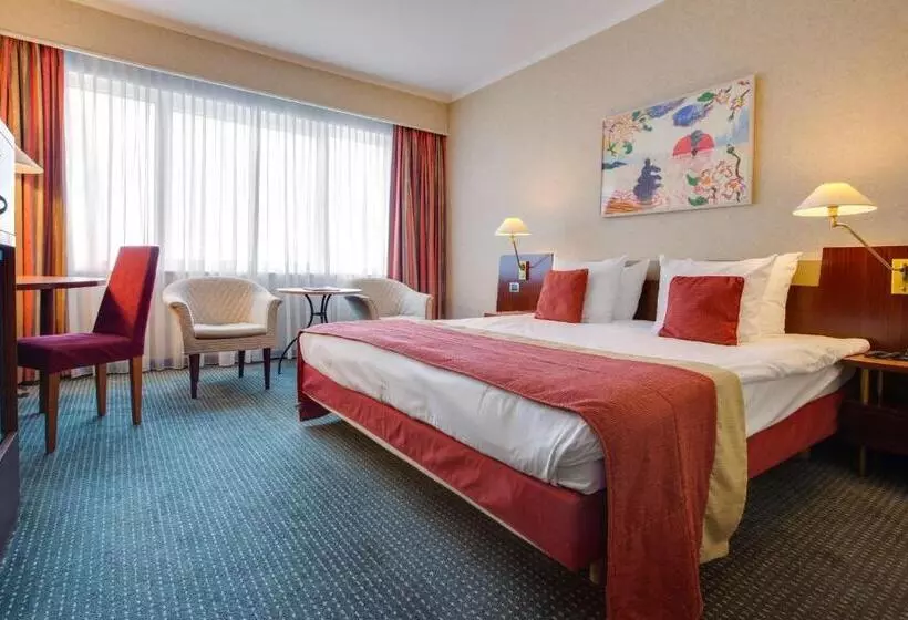 Economy-huone, Radisson Blu Hotel Amsterdam Airport, Schiphol