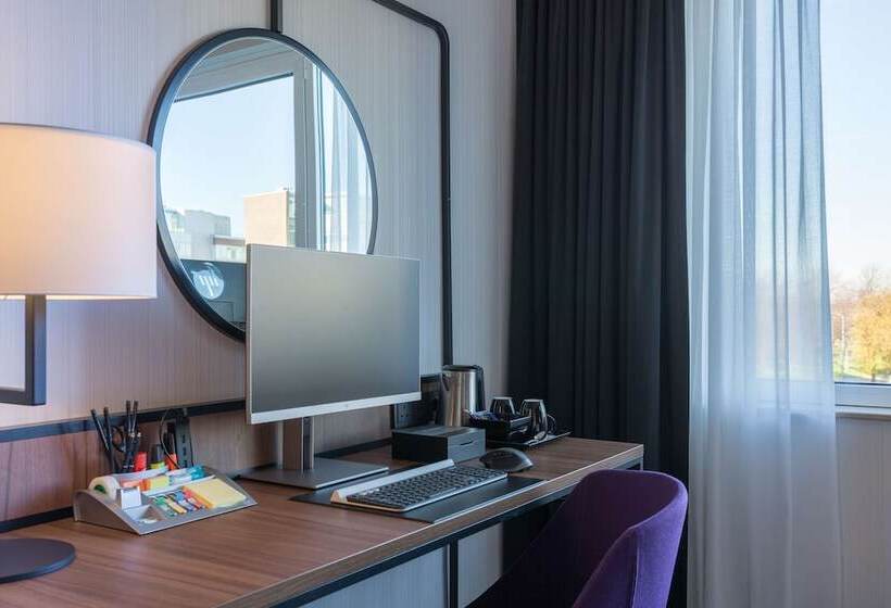 חדר סטנדרט, Radisson Blu Hotel Amsterdam Airport, Schiphol