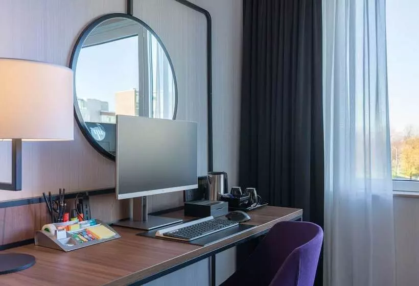 Standard-huone, Radisson Blu Hotel Amsterdam Airport, Schiphol