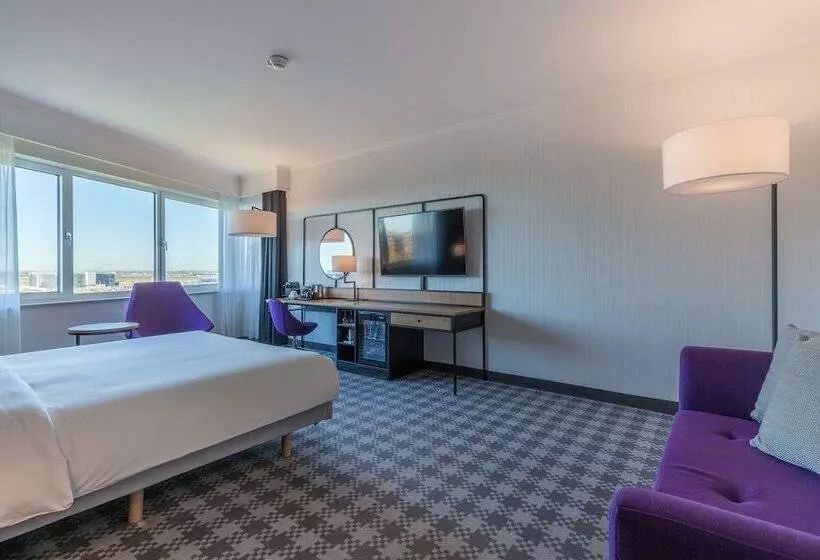 Juniorsviitti, Radisson Blu Hotel Amsterdam Airport, Schiphol
