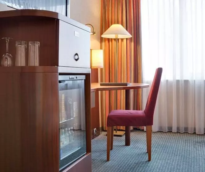Economy-huone, Radisson Blu Hotel Amsterdam Airport, Schiphol