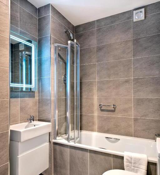 חדר קלאסי, Sandymount