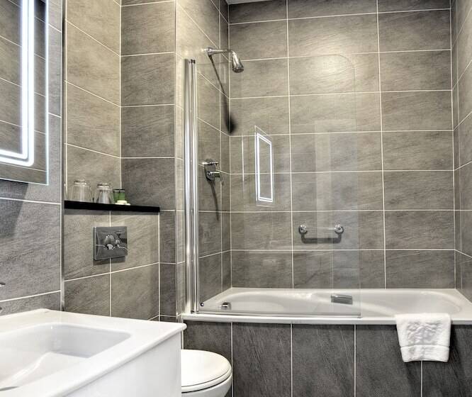 חדר יחיד קלאסי, Sandymount