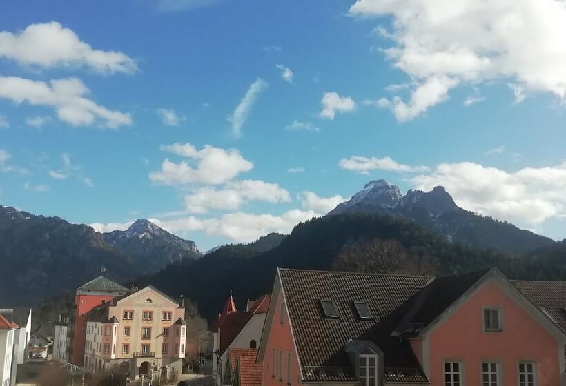 اتاق راحتی, Schlosskrone