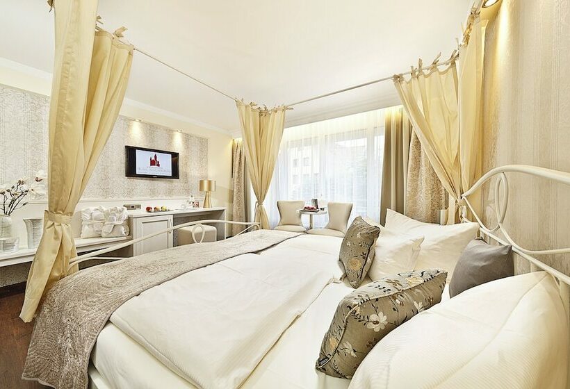 اتاق راحتی, Schlosskrone